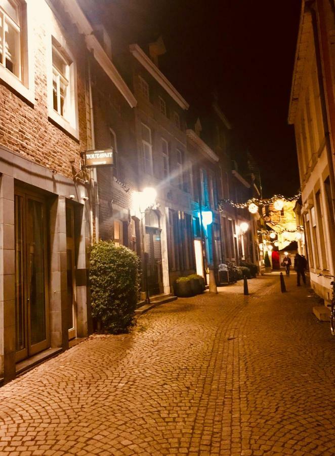 Maison Au Cheval Noir Maastricht Kültér fotó